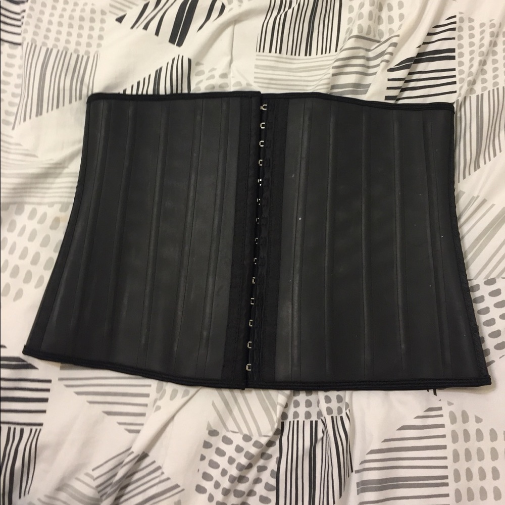 WAIST TRAINER !
